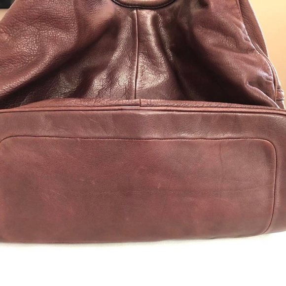 Marc by Marc Jacobs Leather Shoulder Bag - Picture 8 of 10